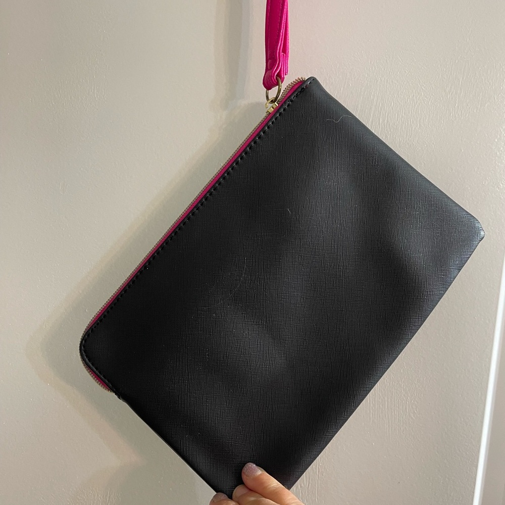 Betsey  Johnson Wristlet - Picture 3 of 4
